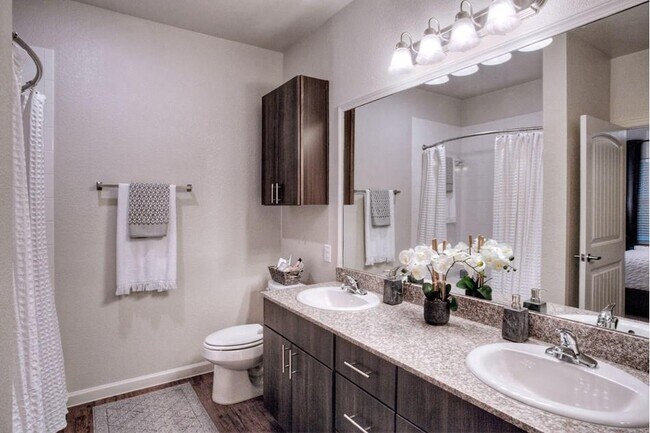 1200 Estancia Pkwy Austin, TX 78748 photo 5
