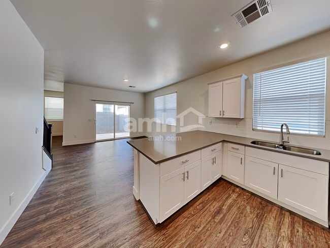 21399 S 231st Way Queen Creek, AZ 85142 photo 4