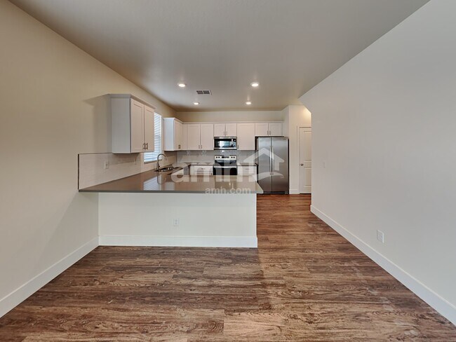 21399 S 231st Way Queen Creek, AZ 85142 photo 5