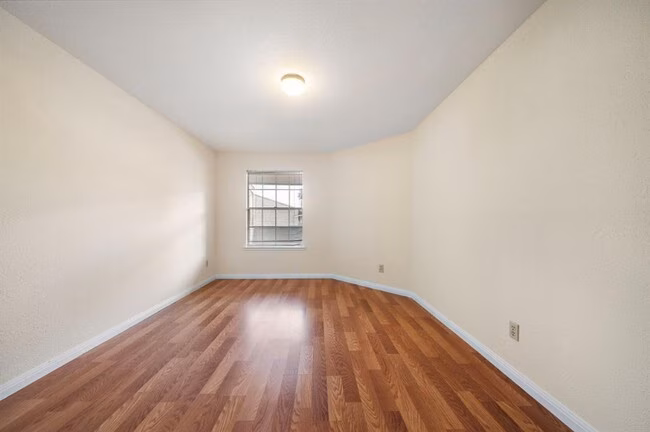 9797 Leawood Blvd Houston, TX 77099 photo 3