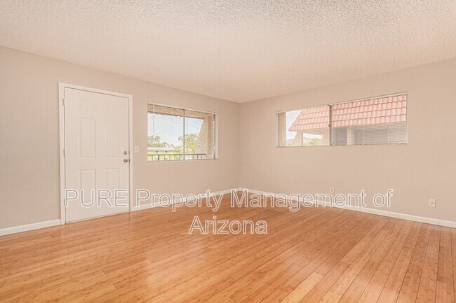 700 W University Dr Tempe, AZ 85281 photo 5