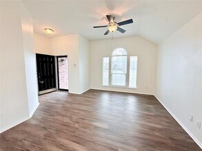 102 Magnolia Street, Anna, TX 75409 photo 2