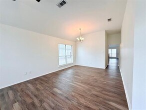 102 Magnolia Street, Anna, TX 75409 photo 3