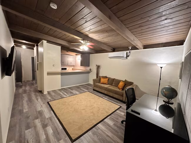 1011 2nd St San Rafael, CA 94901 photo 2