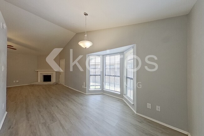 2805 Forest Creek Drive, Fort Worth, TX 76123 photo 5