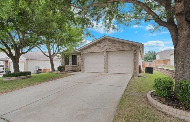 5125 Knollwood Schertz, TX 78108 photo 2