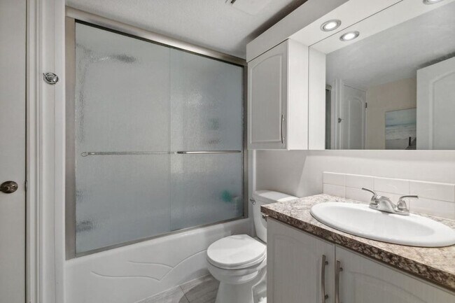 4119 Medical Dr San Antonio, TX 78229 photo 5