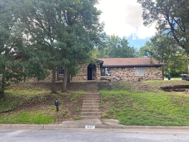827 Cliffside Dr Harker Heights, TX 76548 photo 3