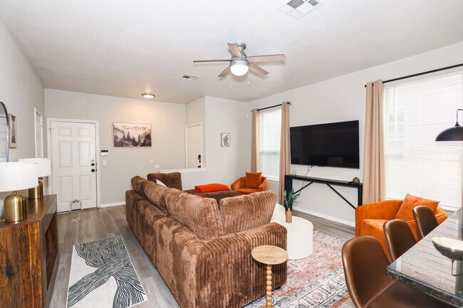 2418 Allred Dr Austin, TX 78748 photo 5