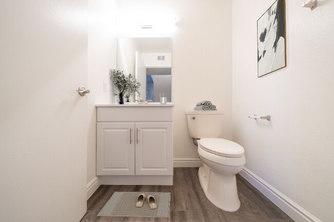 1466 Bonair Rd Vista, CA 92084 photo 4