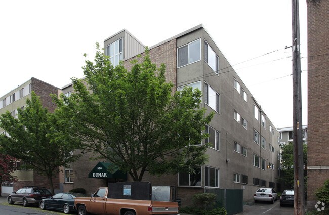 Dumar Apartments photo 2