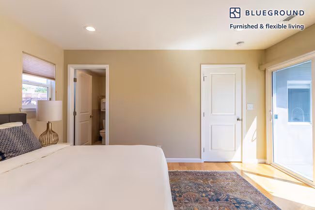 10067 Judy Avenue, Cupertino, CA 95014 photo 2