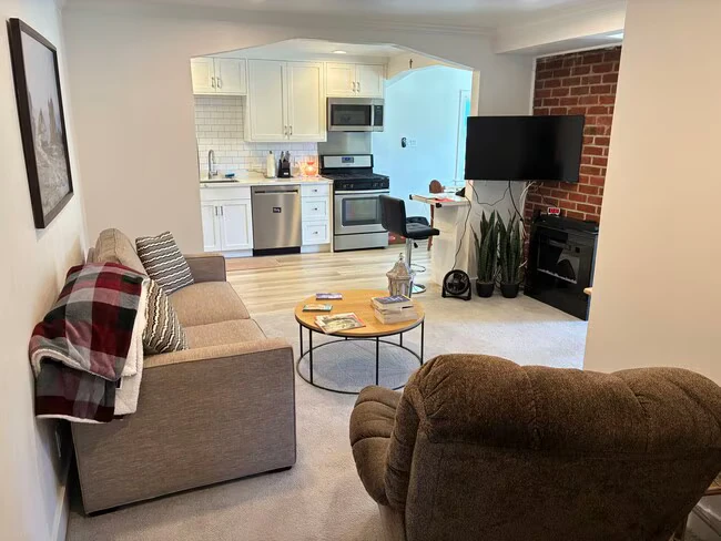 301 Belle Ave San Rafael, CA 94901 photo 3