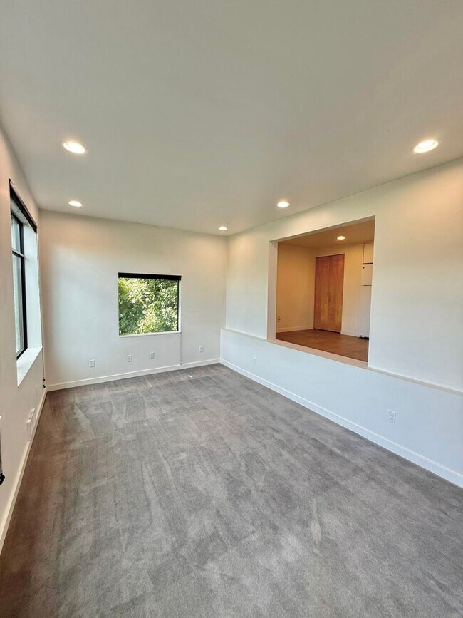 1500 S Atlantic St Seattle, WA 98144 photo 4