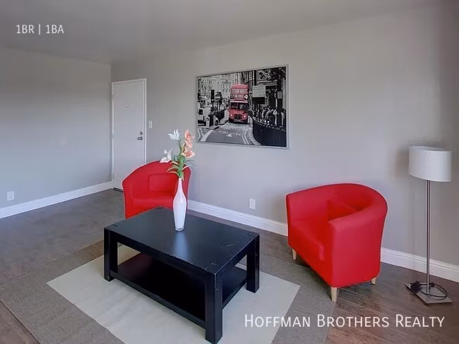 2166 E 27th St Oakland, CA 94606 photo 3