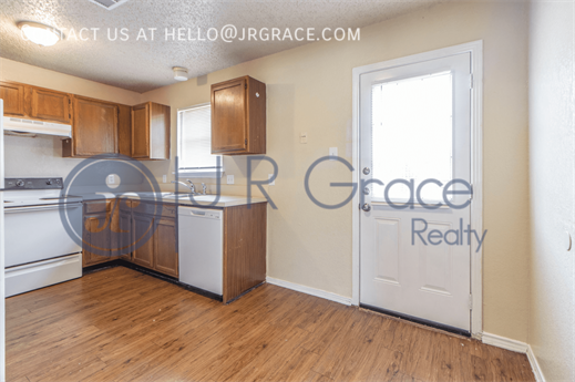 5943 Shadydell Drive, Fort Worth, TX 76135 photo 5