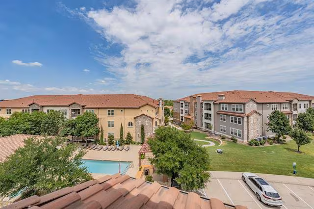 610 Via Ravello Via Irving, TX 75039 photo 2