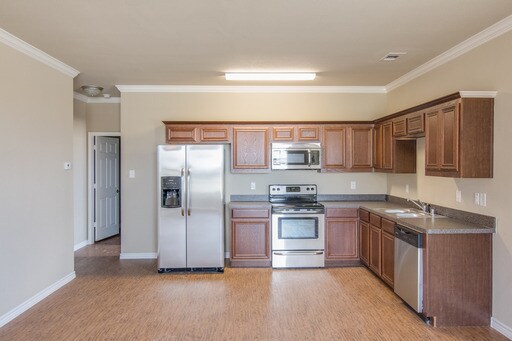 1133 Newcastle Dr Weatherford, TX 76086 photo 4
