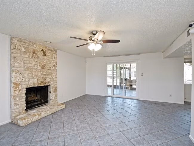1109 Hermitage Dr Austin, TX 78753 photo 5