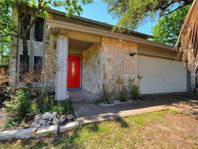 1109 Hermitage Dr Austin, TX 78753 photo 2