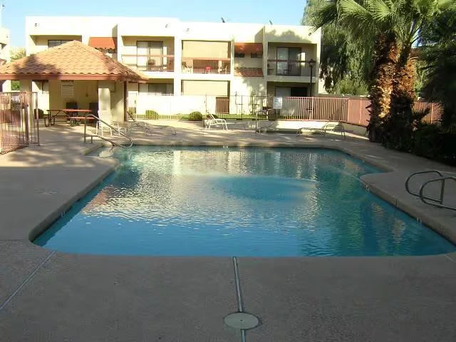 715 S Ext Rd Mesa, AZ 85210 photo 2