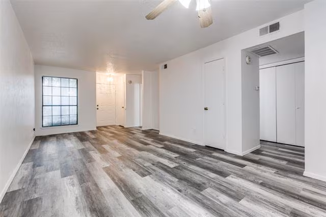 2111 E Belt Line Rd Richardson, TX 75081 photo 3