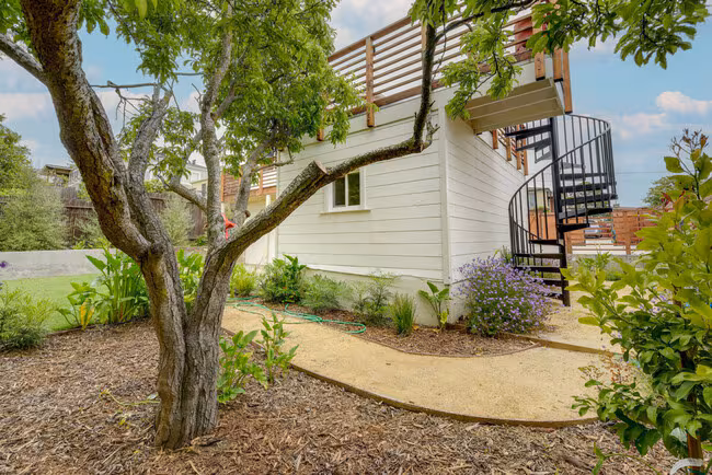 7323 Waldo Ln El Cerrito, CA 94530 photo 4