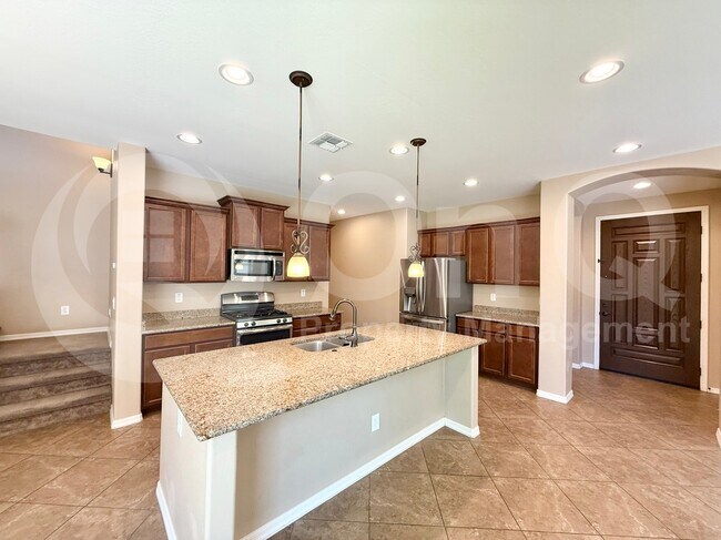 3825 E Gideon Wy Gilbert, AZ 85296 photo 3