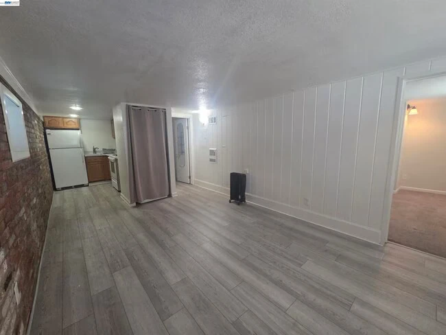 3851 Vineyard Ave Pleasanton, CA 94566 photo 3