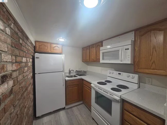 3851 Vineyard Ave Pleasanton, CA 94566 photo 5