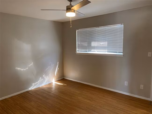 1053 Linde Ave New Braunfels, TX 78130 photo 5