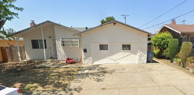 177 Harvard Ave Vallejo, CA 94589 photo 2