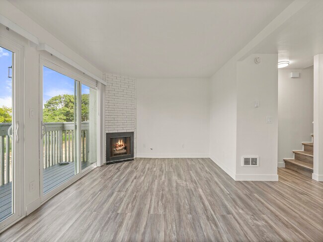6374 Caminito Salado San Diego, CA 92111 photo 4