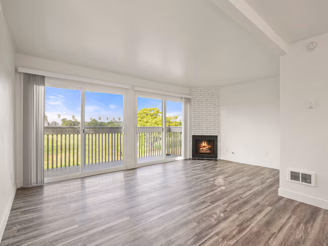 6374 Caminito Salado San Diego, CA 92111 photo 3