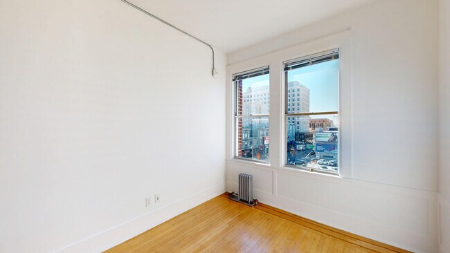 1408 California St San Francisco, CA 94109 photo 2