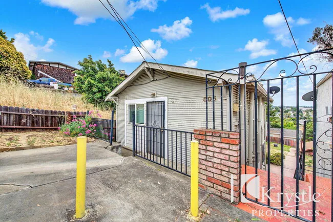 505 Hichborn St Vallejo, CA 94590 photo 4