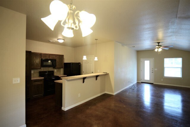 928 Maplewood Dr Harker Heights, TX 76548 photo 5