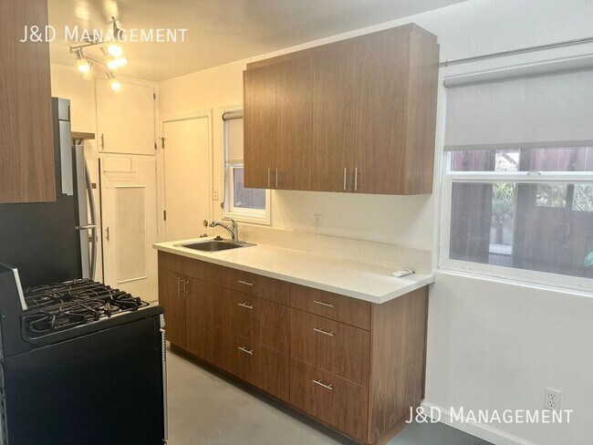 4483-89 Park Blvd San Diego, CA 92116 photo 5