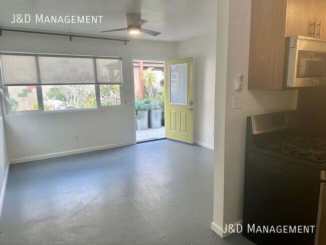 4483-89 Park Blvd San Diego, CA 92116 photo 2