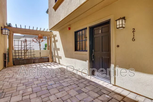 1765 E Bayshore Rd East Palo Alto, CA 94303 photo 2