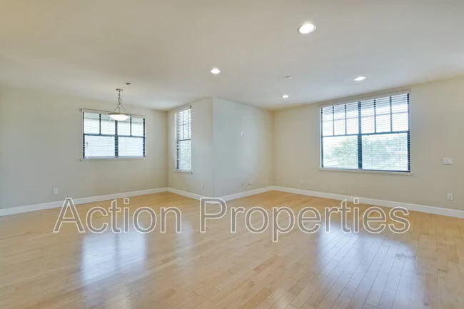 1765 E Bayshore Rd East Palo Alto, CA 94303 photo 5