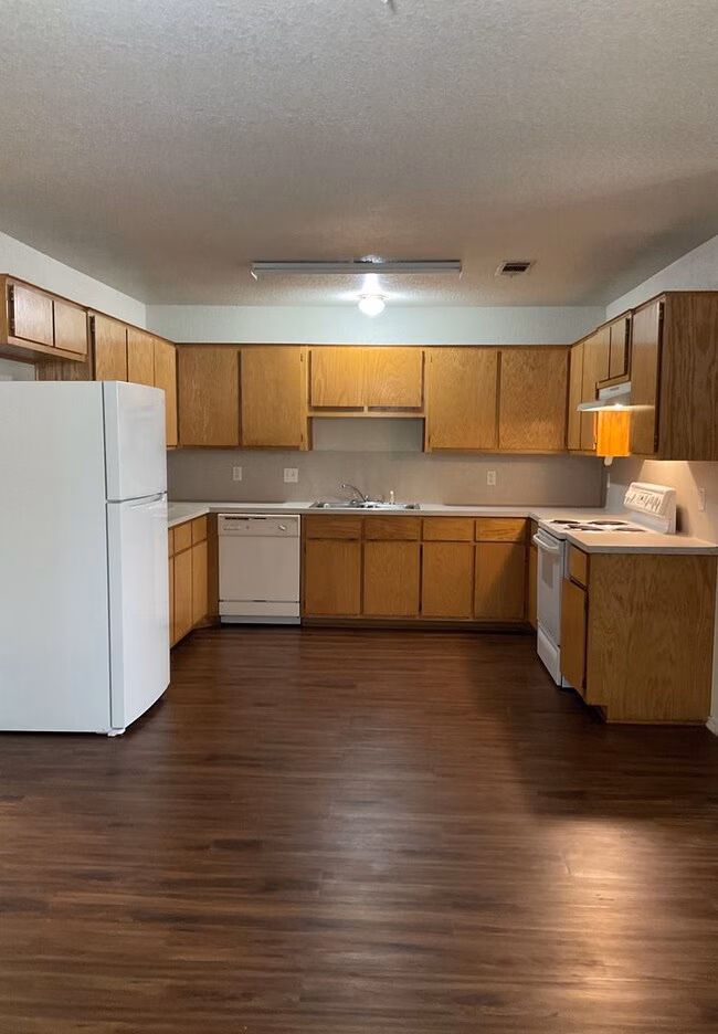 2700 Alma Dr Killeen, TX 76549 photo 2