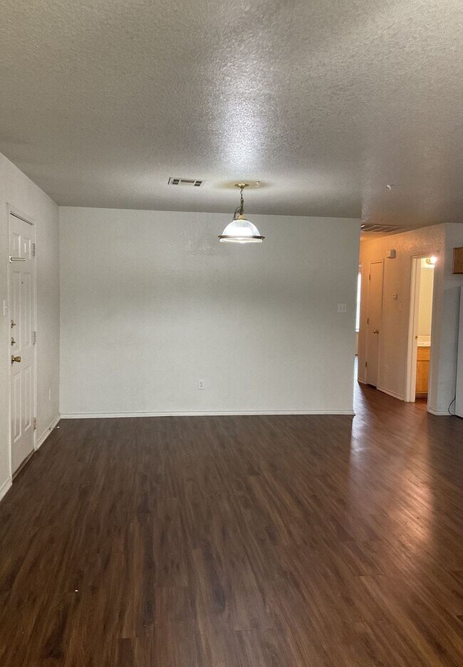 2700 Alma Dr Killeen, TX 76549 photo 5