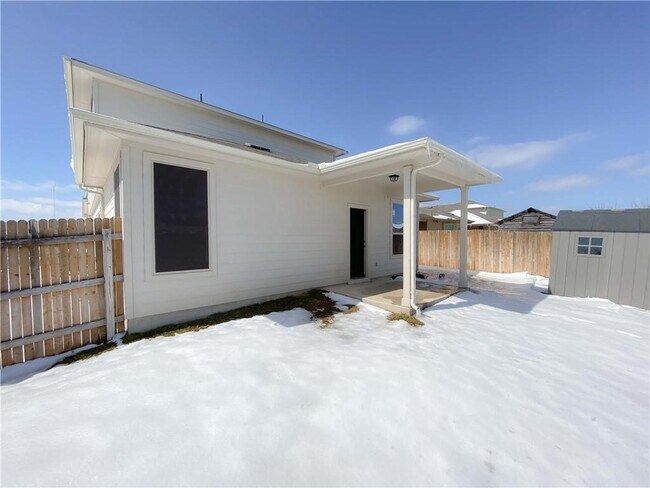 1002 Hawkeye Point Rd Georgetown, TX 78626 photo 3