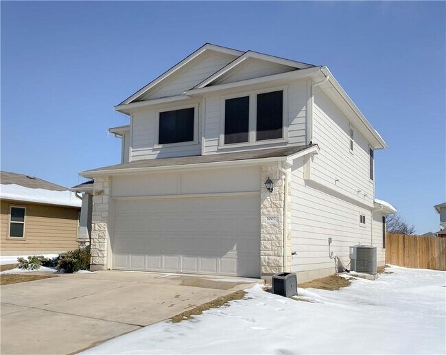 1002 Hawkeye Point Rd Georgetown, TX 78626 photo 2