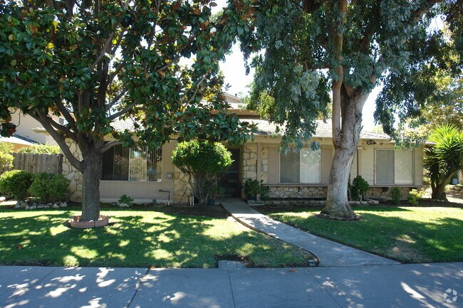 1970 Southwest Expressway, San Jose, CA 95126 photo 3