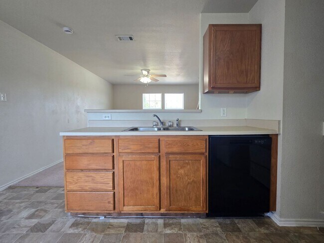 3800 Malibu Ln Killeen, TX 76543 photo 3