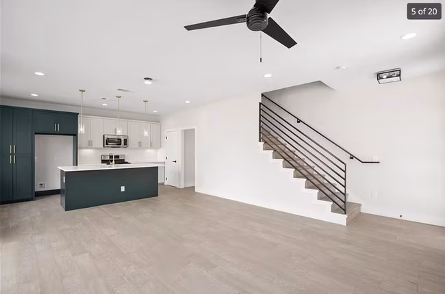 1602 Springdale Road, Austin, TX 78721 photo 3
