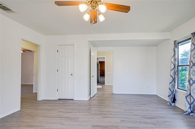 7721 Mohawk Drive, Dallas, TX 75235 photo 4