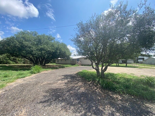 316 Slawson Ln Killeen, TX 76542 photo 2